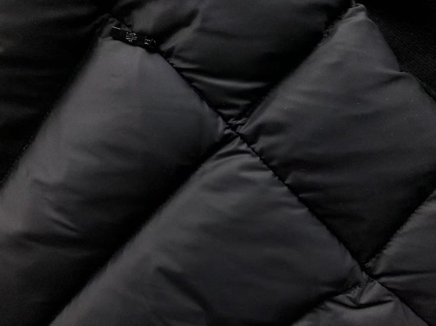 Moncler Jakna