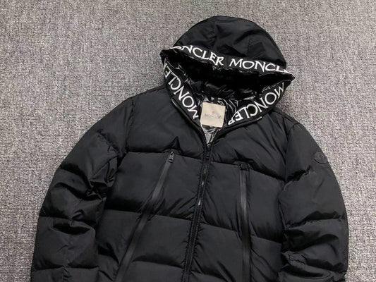 Moncler Jakna