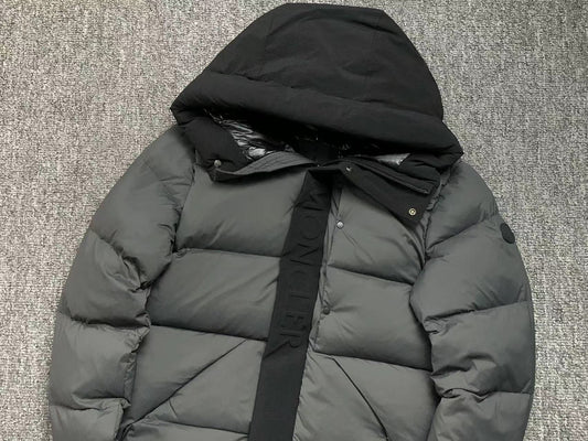 Moncler Jakna