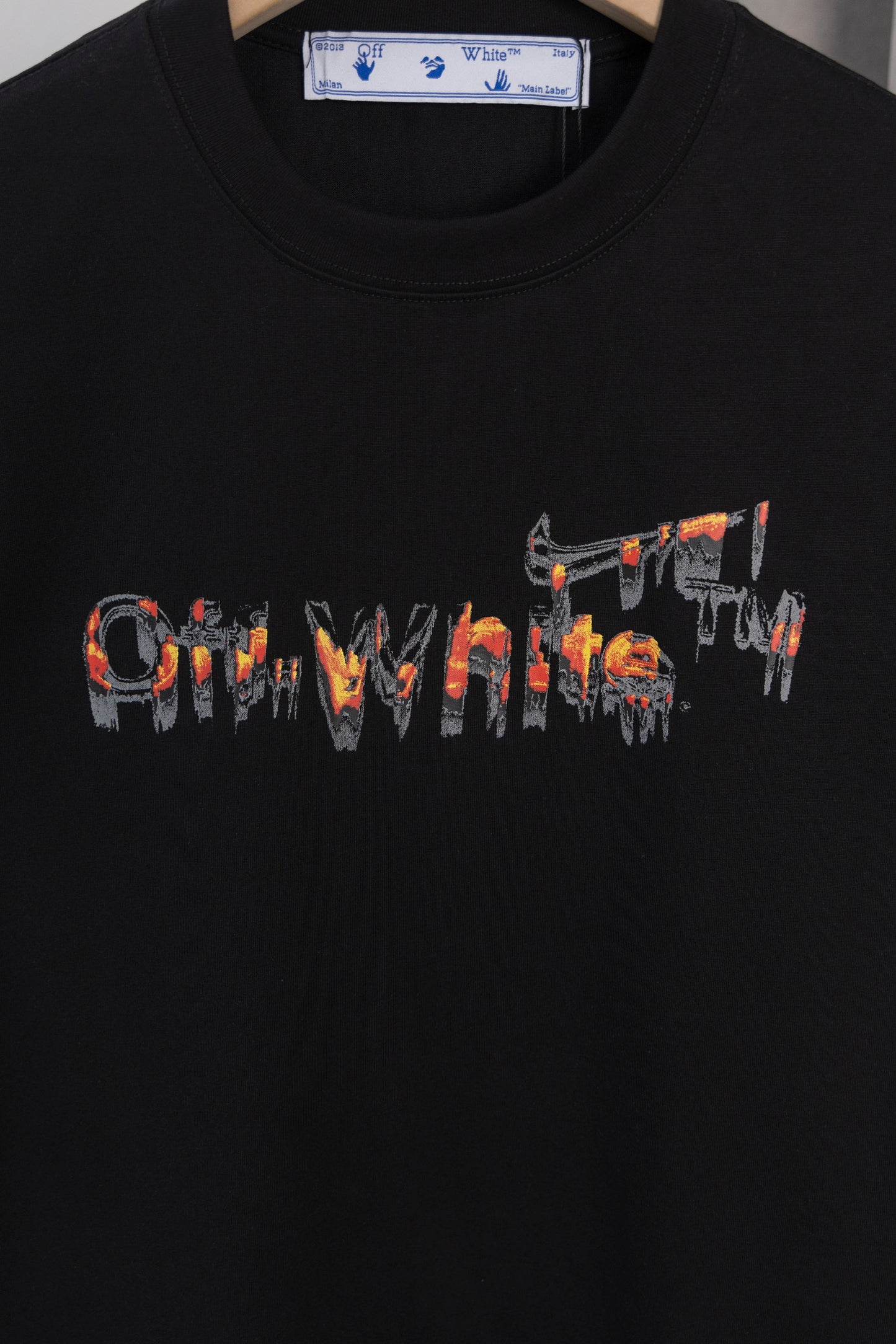 Off White