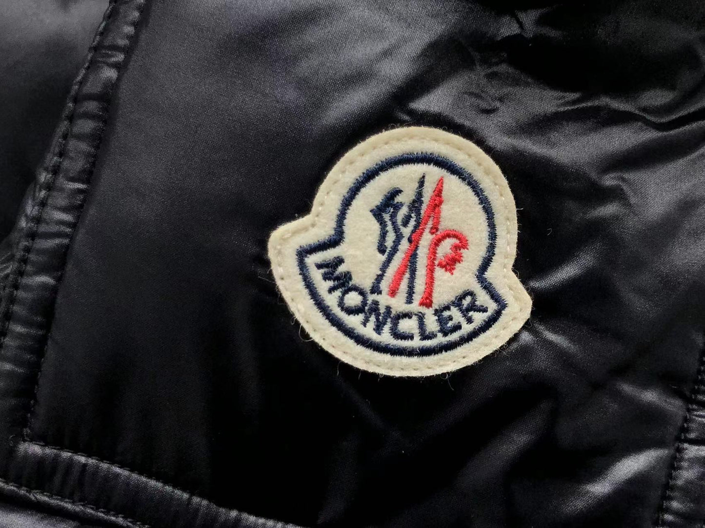Moncler Jakna