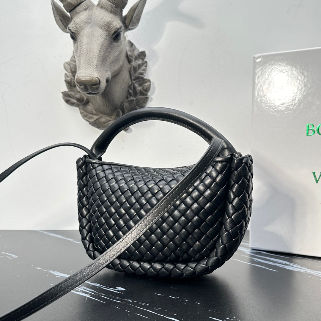 Bottega Veneta torbica