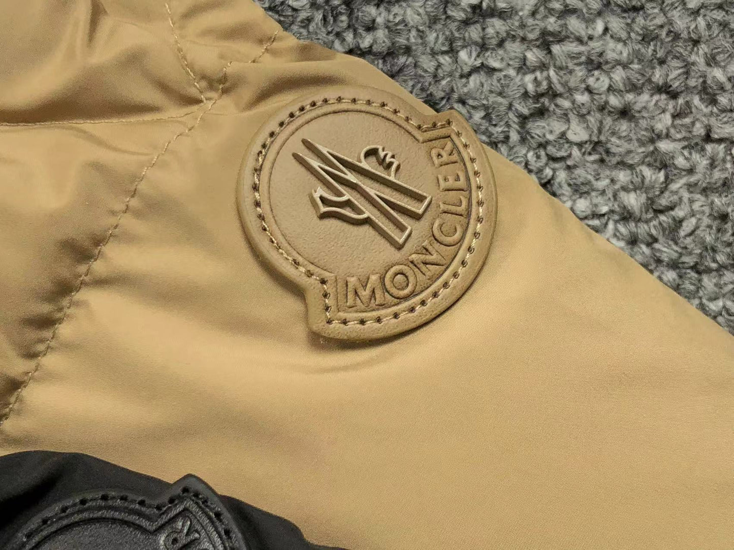 Moncler Jakna