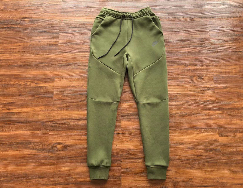 Tech Fleece komplet