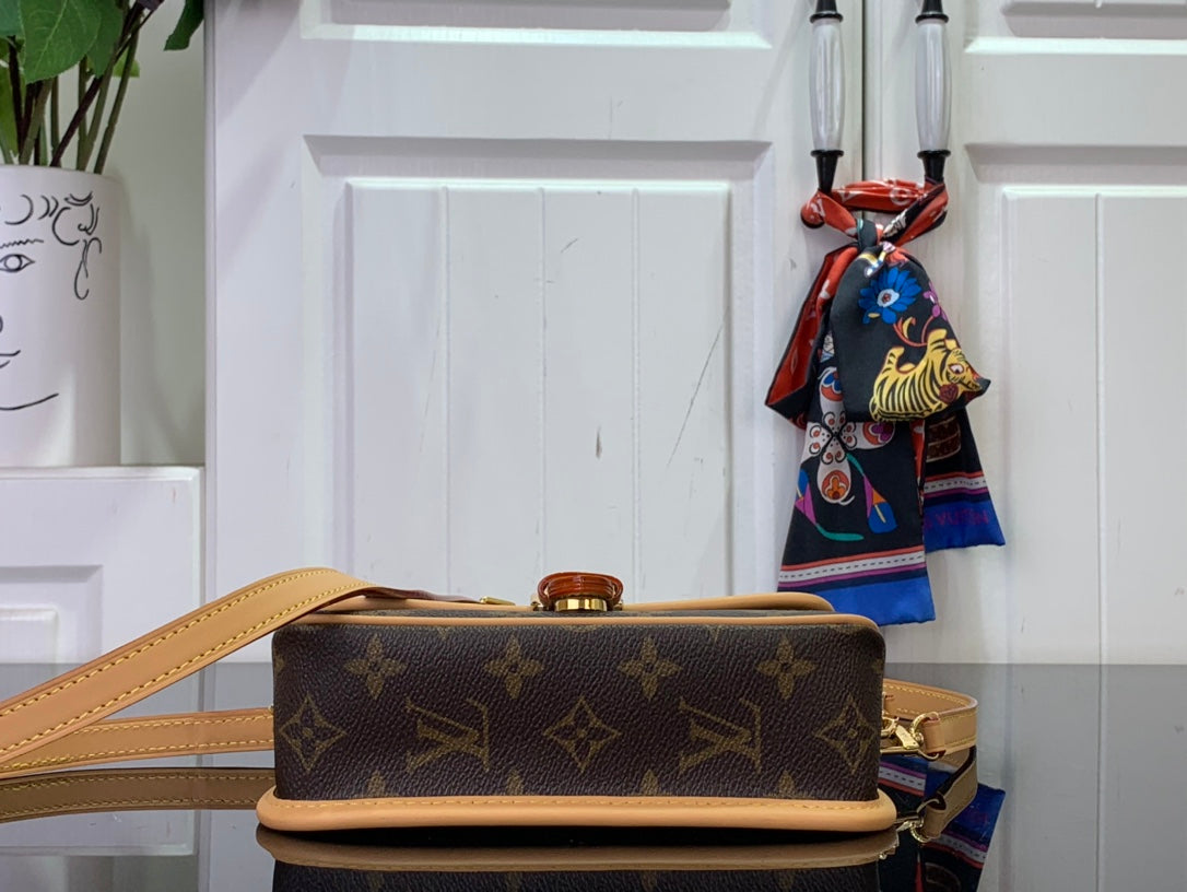 Louis Vuitton torbica