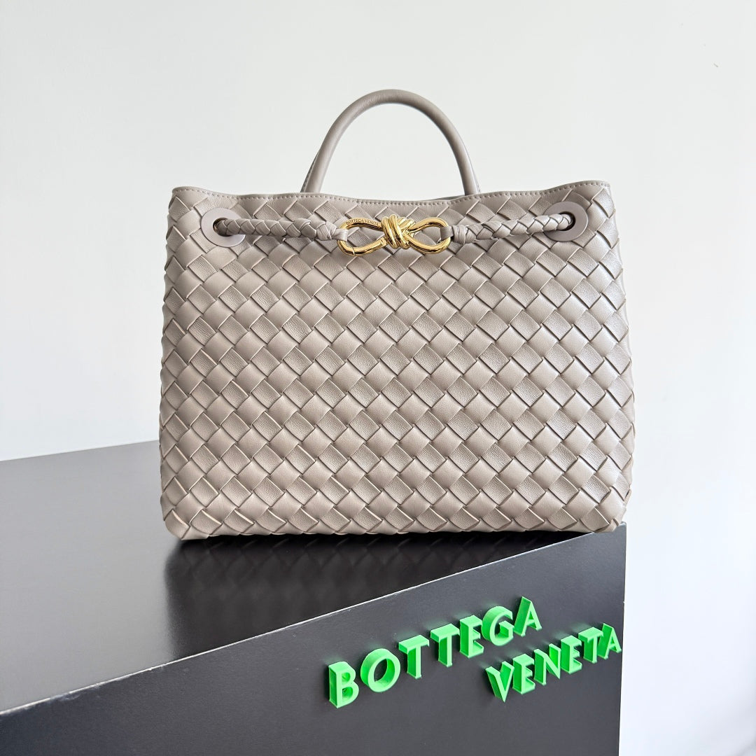 Bottega Veneta torbica