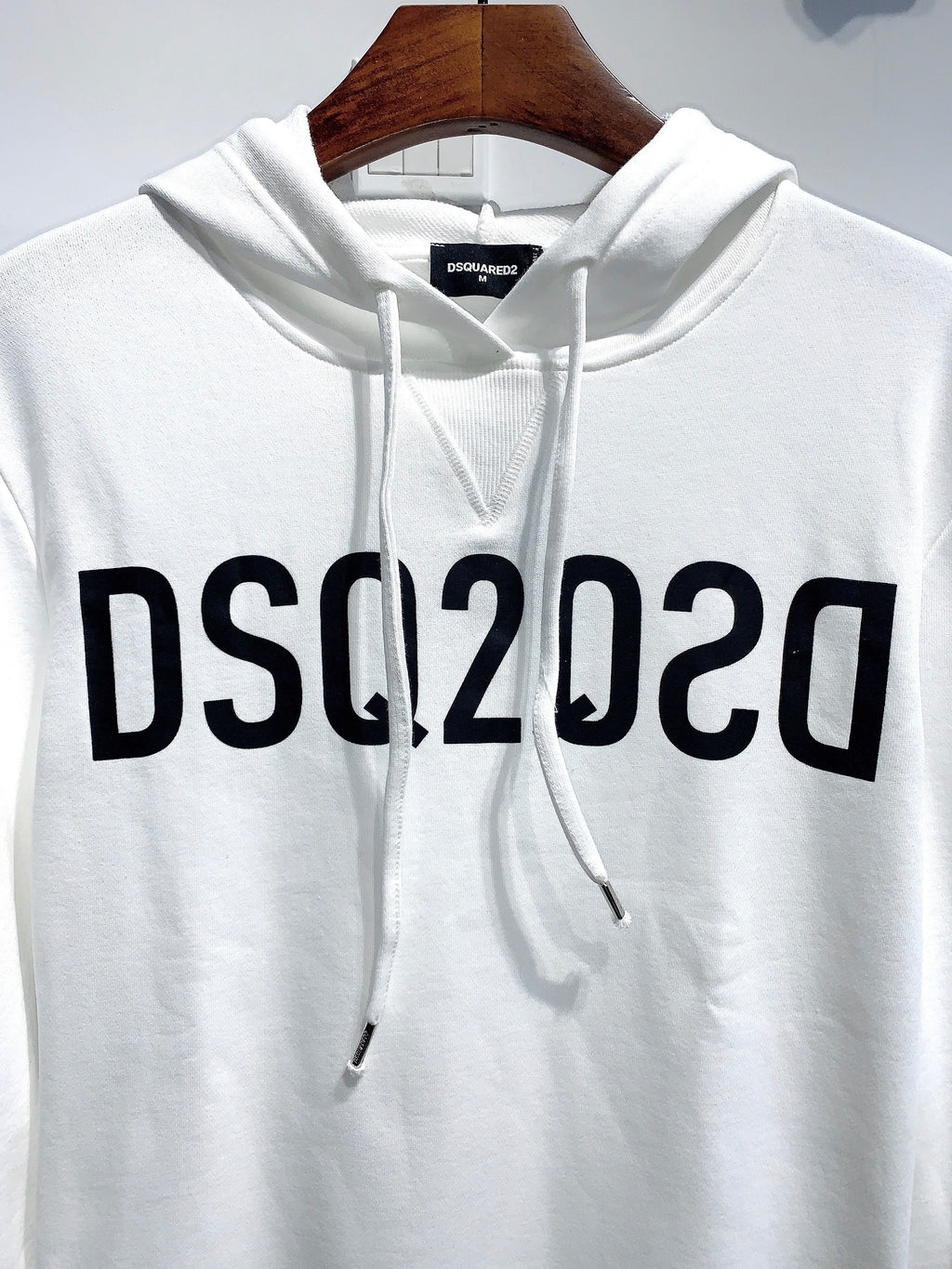 Dsquared2