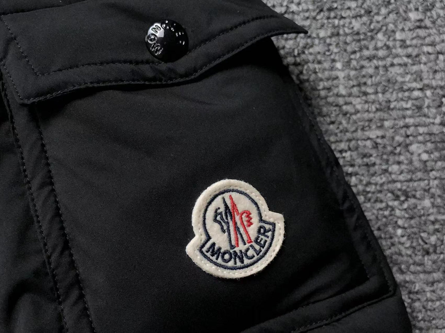 Moncler Jakna
