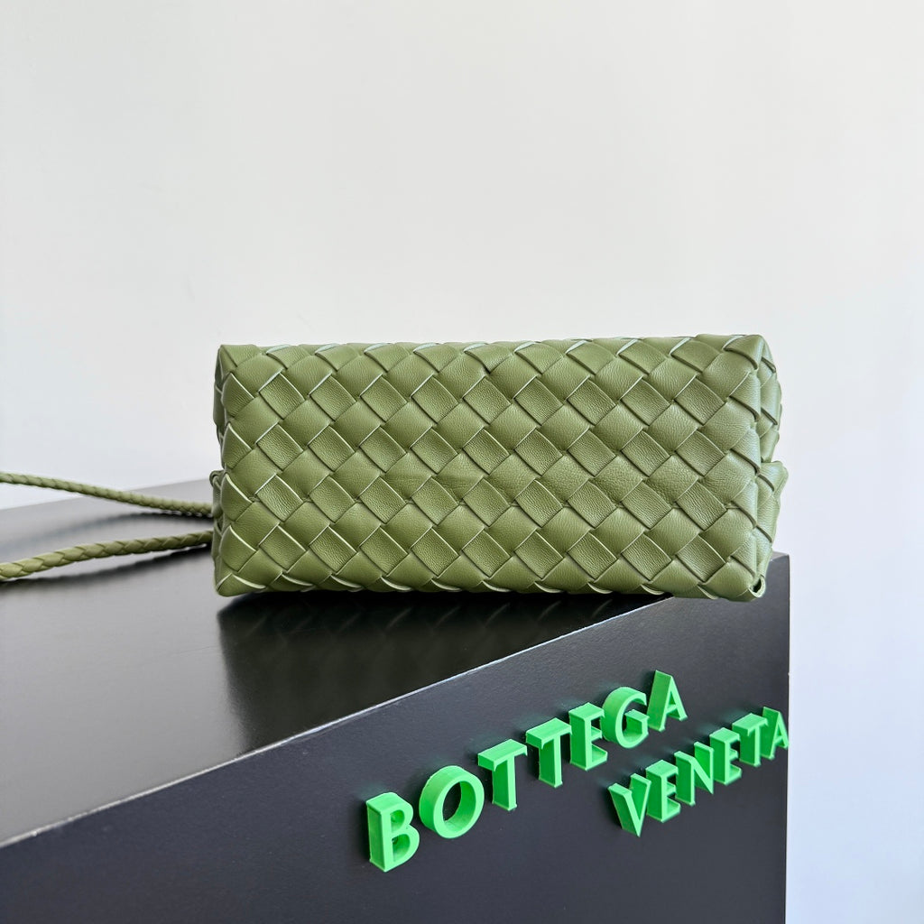 Bottega Veneta torbica