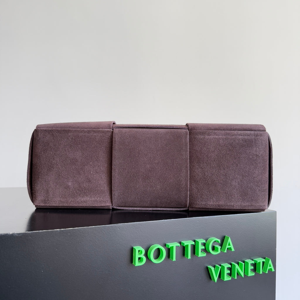 Bottega Veneta torbica