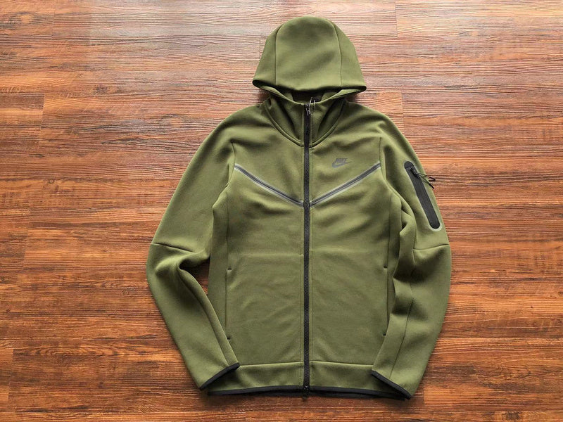 Tech Fleece komplet